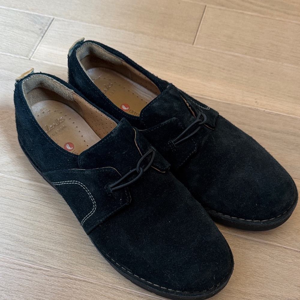 Clarks Women's Black Suede Loafers